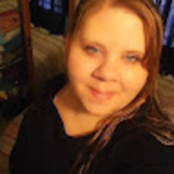 Meet your Posher, Sara - Picture 1 of 1